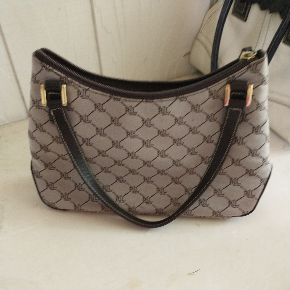 Coach item#P8